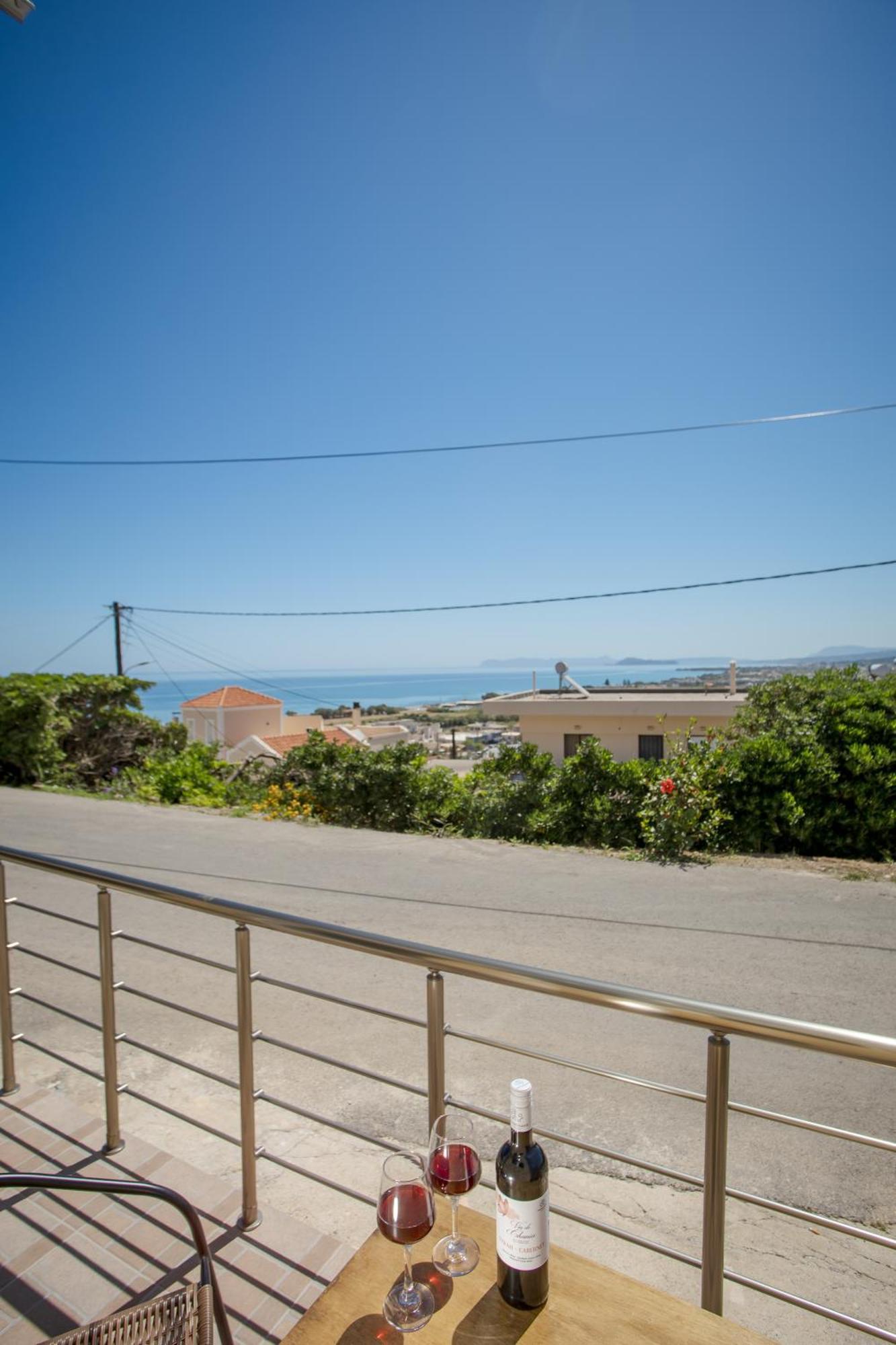Petra'S Charming Home, 500M To Beach La Canea Esterno foto