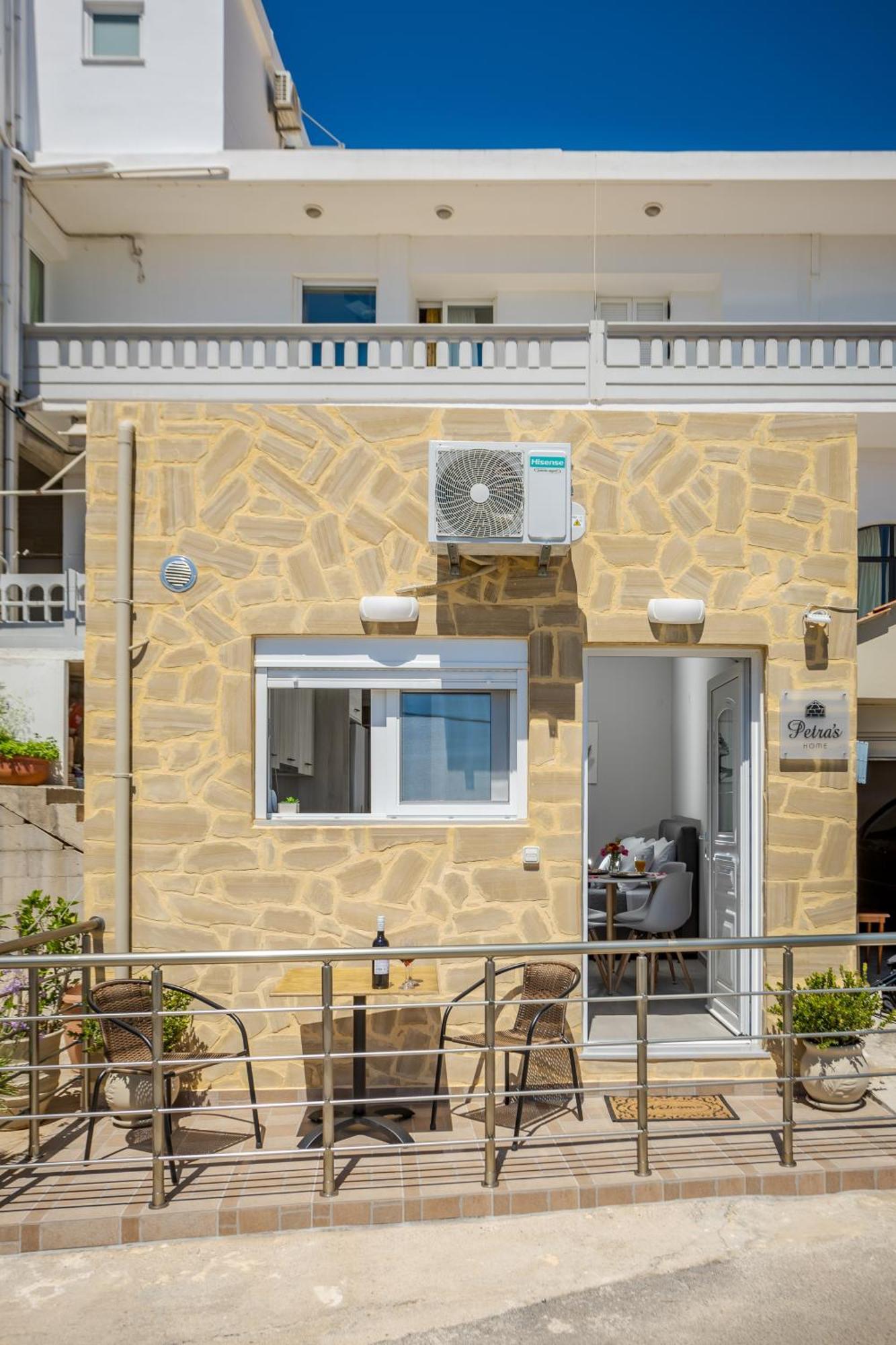 Petra'S Charming Home, 500M To Beach La Canea Esterno foto