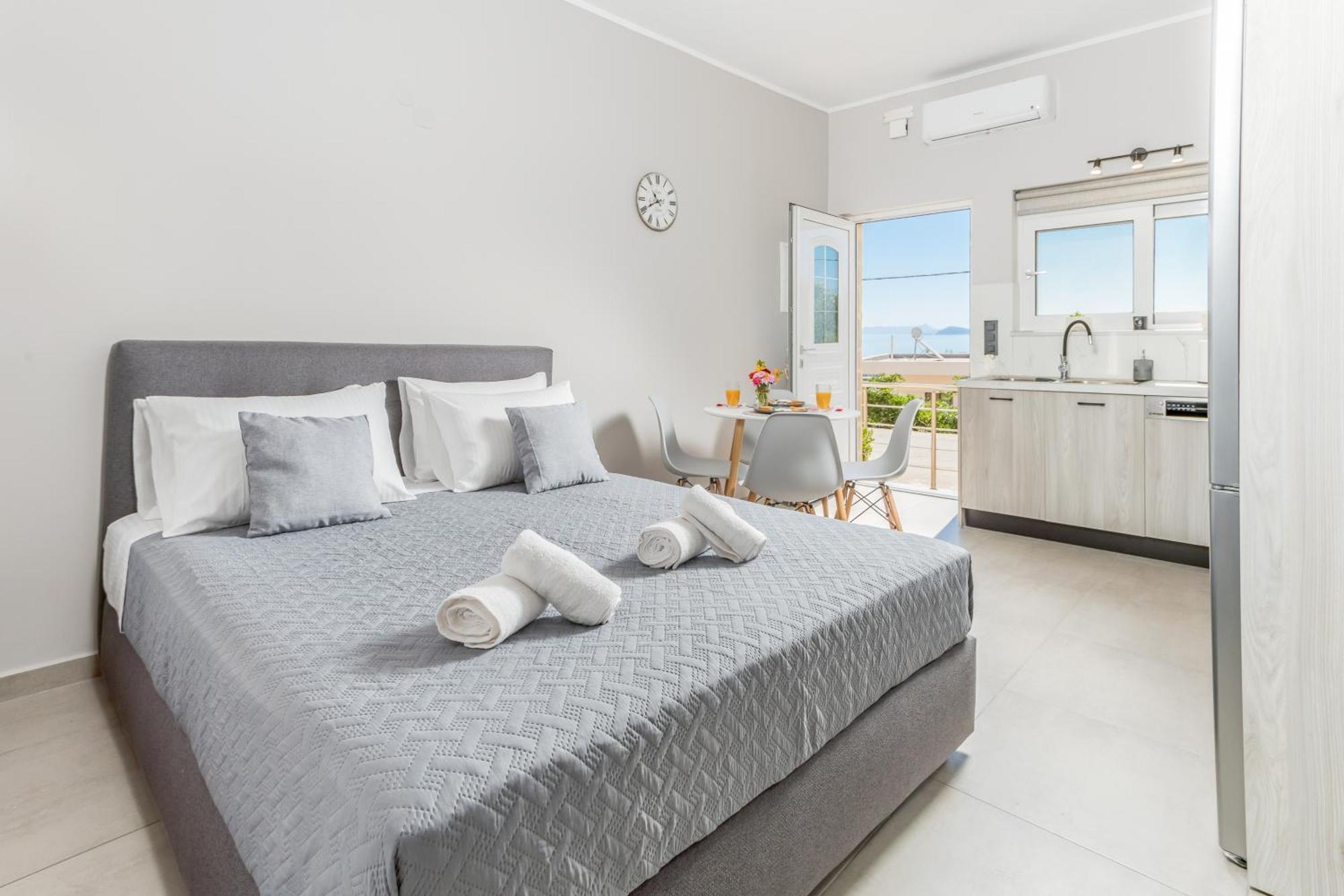 Petra'S Charming Home, 500M To Beach La Canea Esterno foto